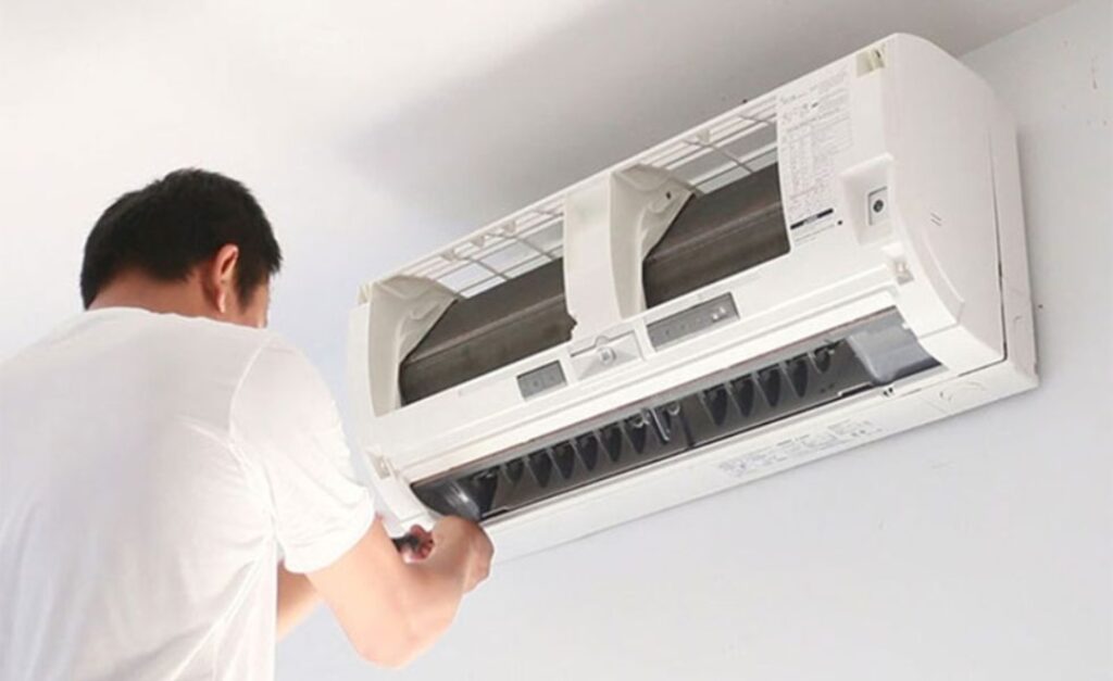 điều hòa Daikin báo lỗi u4