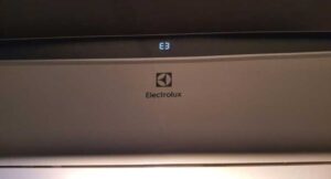 Lỗi e3 máy lạnh electrolux