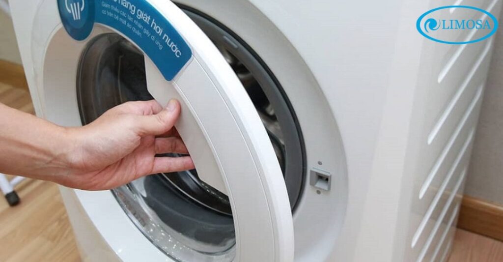 Lỗi C21 Máy Giặt Toshiba Nội Địa – Nguyên Nhân Và Cách Xử Lý Cửa máy giặt chưa được đóng kín hoặc đóng sai cách