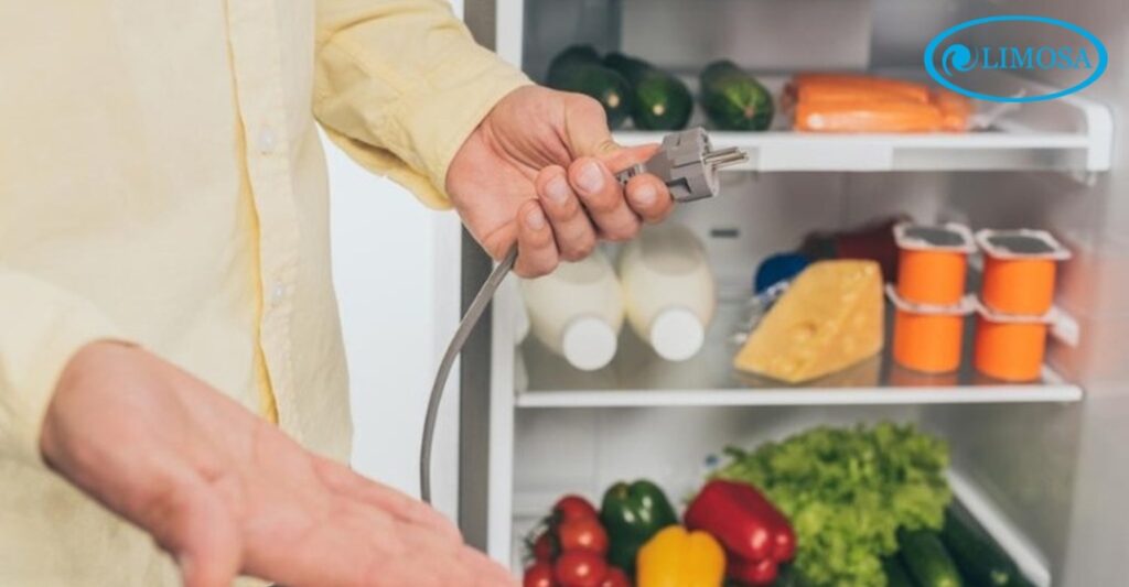 Rút nguồn điện và chuẩn bị không gian làm việc